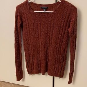 American Eagle cable knit sweater xs
